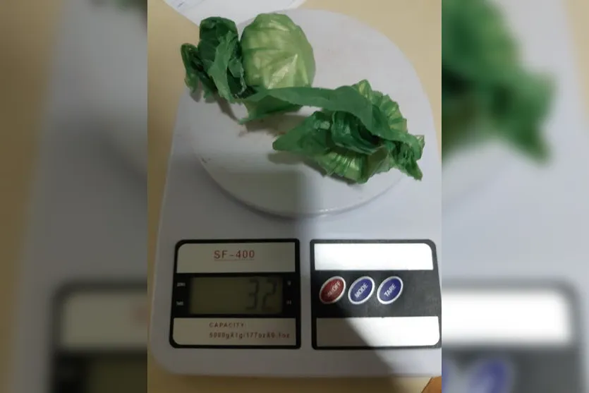 PM encontra quase 1 quilo e meio de maconha e mais de 100 pinos de cocaína