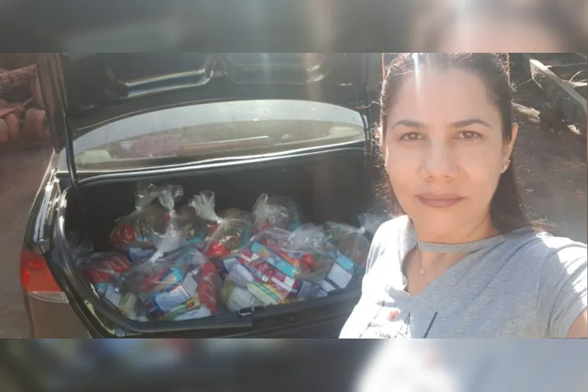 Vereadora de Marilândia do Sul compra cestas básicas com o primeiro salário