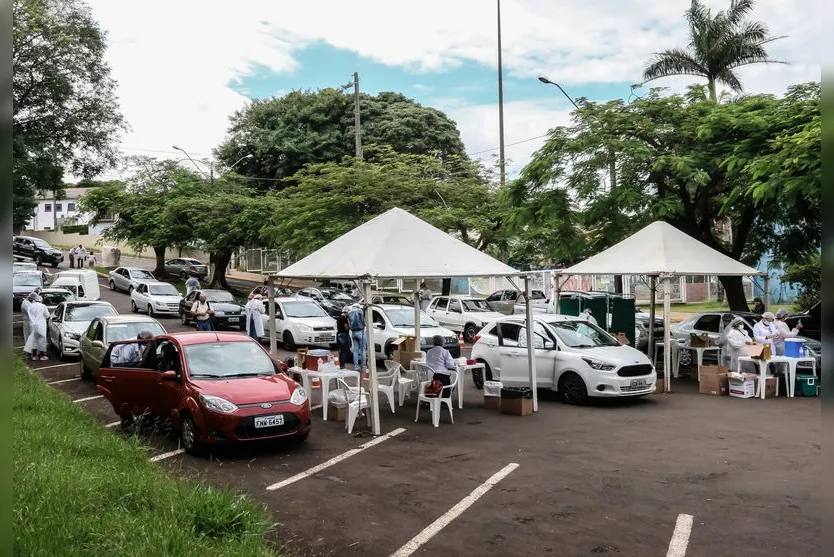 Apucarana imuniza mais de 600 apucaranenses dos grupos prioritários