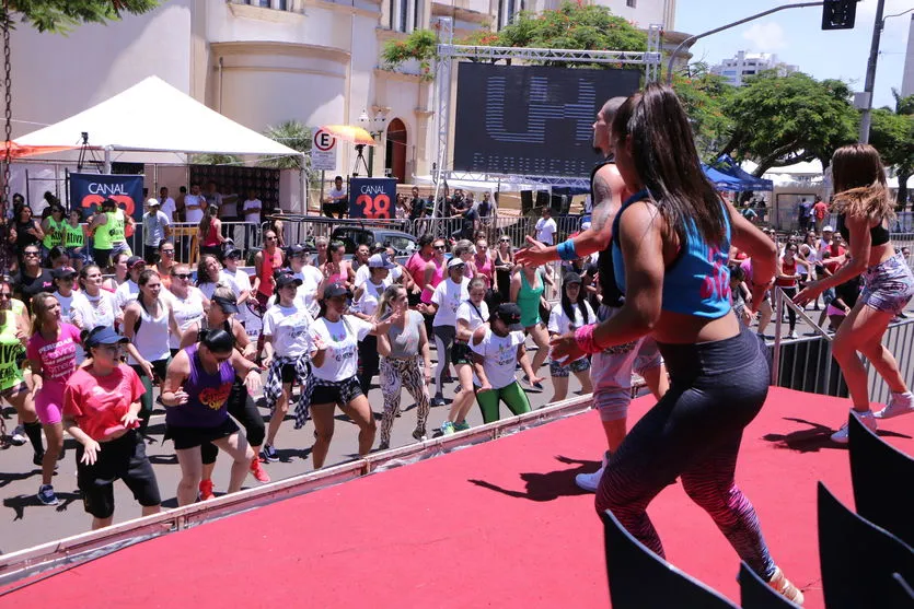 Apucarana vai realizar aulas on-line de ginástica e zumba