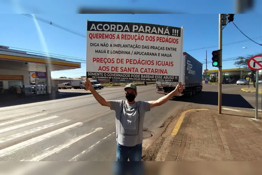 Apucaranense realiza protesto contra pedágio; veja