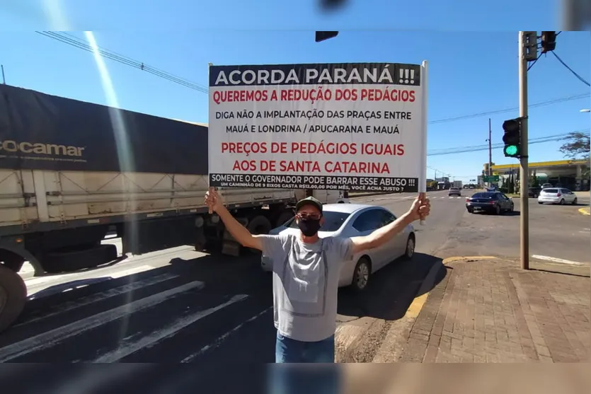 Apucaranense realiza protesto contra pedágio; veja