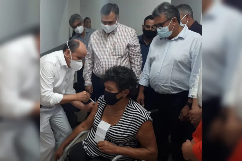 Beto Preto faz peregrinação da vacina pelo norte do Paraná