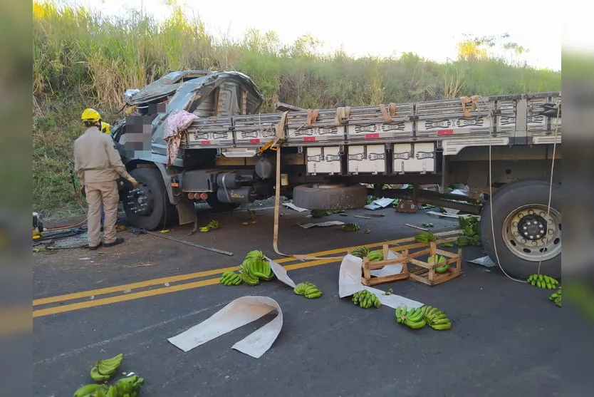 Caminhoneiro morre em acidente na Rodovia do Milho