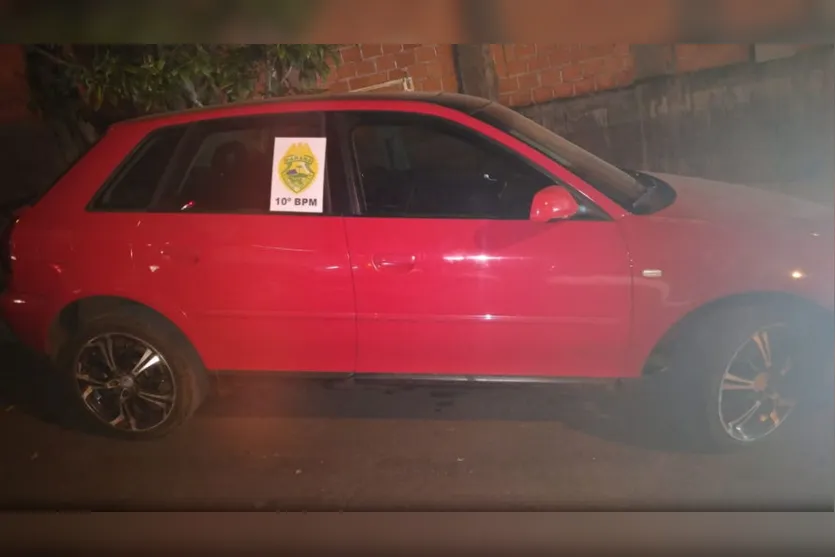 Caminhonete furtada é recuperada pela Polícia Militar