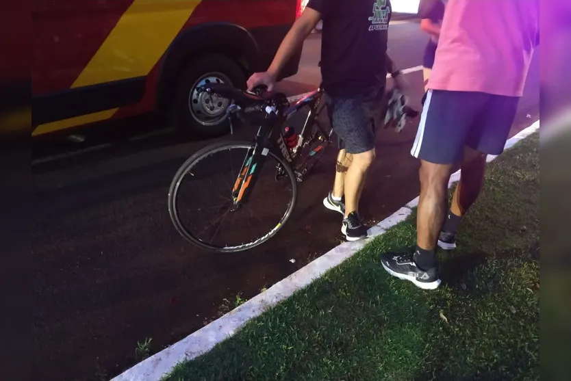 Ciclista é atropelado enquanto pedalava no entorno do Jaboti