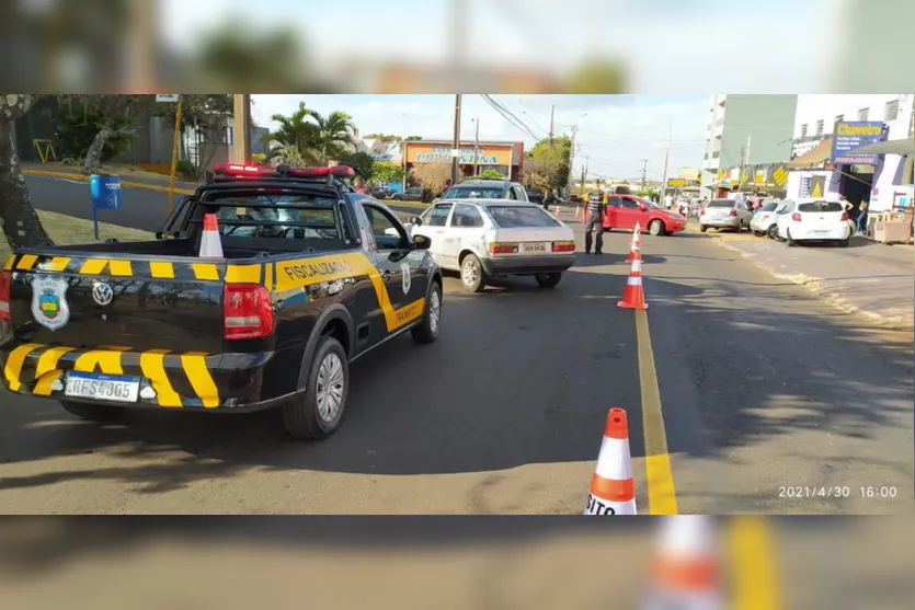 Colisão entre dois carros é registrada em Apucarana