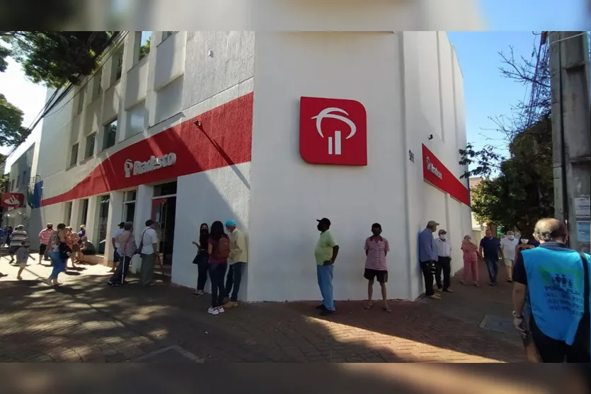 Covid-19: Agência reabre e funcionário cumpre isolamento