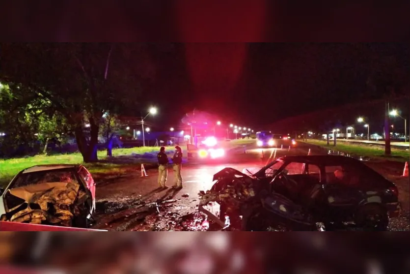 Duas pessoas morrem em acidente na BR-369, em Rolândia