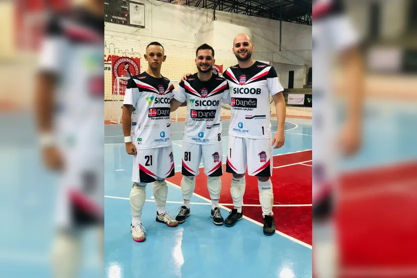 Futsal Sicoob-Danês-Apucarana vence no Lagoão; Veja