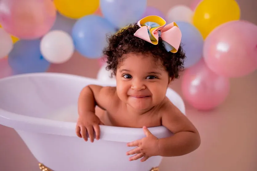 Garota que recebeu fígado de tia completa 1 ano