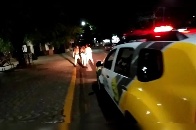 Homem é agredido durante assalto na Praça do 28