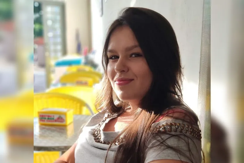 Mãe procura testemunha de acidente que matou filha