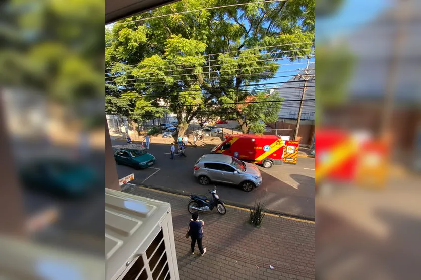 Motociclista sofre ferimento na cabeça após acidente