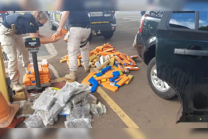 PRF apreende mais de meia tonelada de drogas em Mandaguari