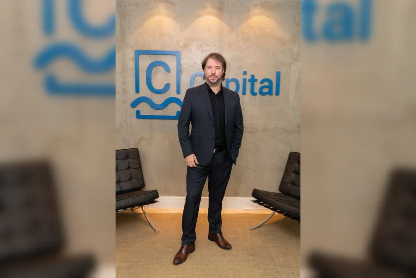 Rafa Trader comemora sua parceria com a CM Capital