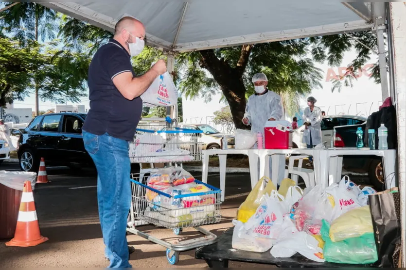 “Vacina Solidária” arrecada cinco toneladas de alimentos