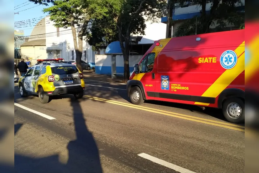 Acidente entre 3 veículos em Apucarana deixa um ferido