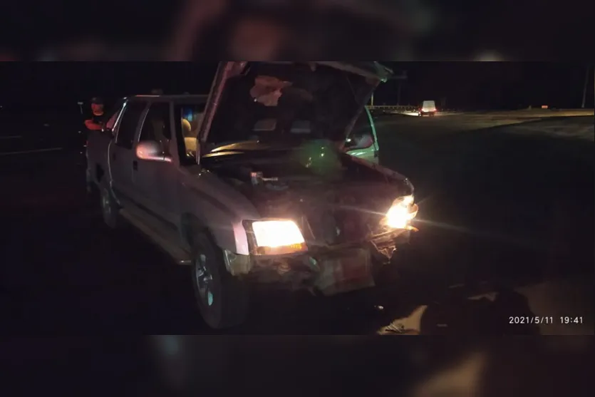 Acidente entre três veículos na PR-444 deixa idoso ferido