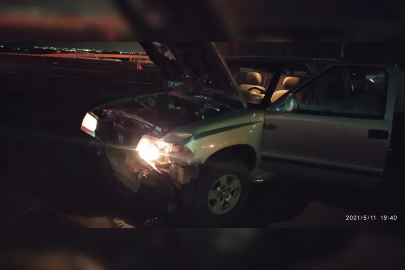 Acidente entre três veículos na PR-444 deixa idoso ferido