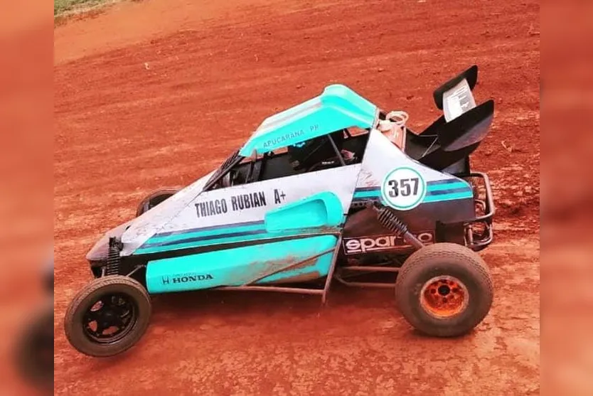 Apucaranenses disputam campeonato de Kart Cross em Maringá