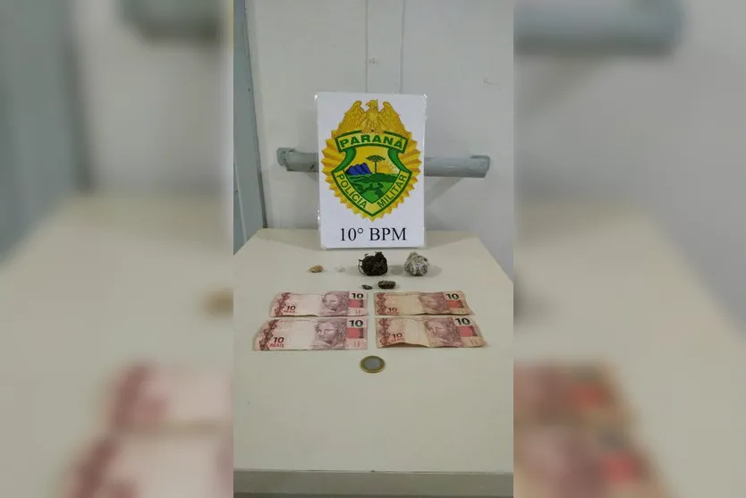 Cão de faro Nino localiza maconha e crack; jovem é preso