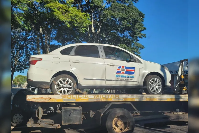 Carro furtado de prefeitura é encontrado em Apucarana
