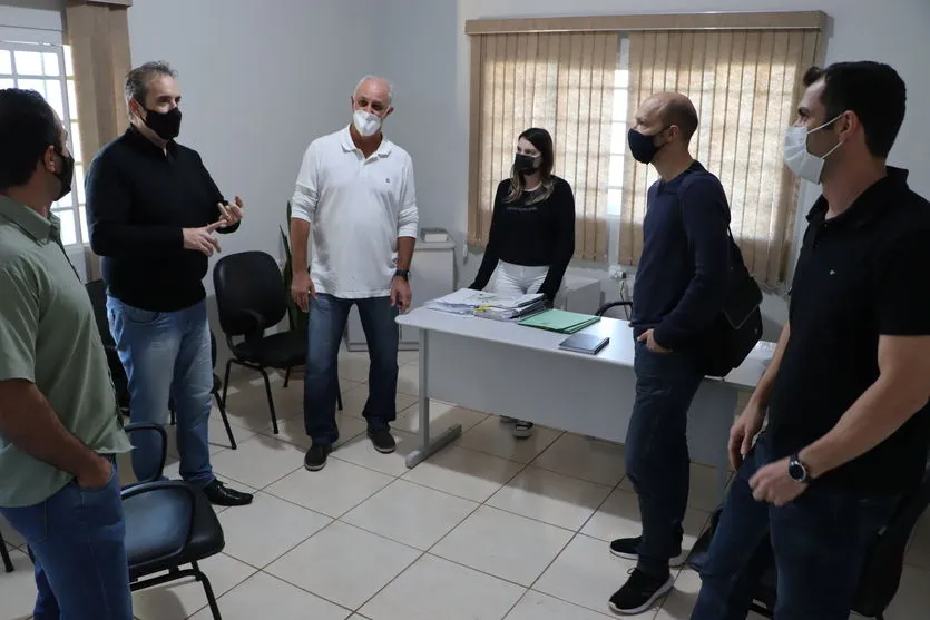 Ciclistas de Ivaiporã apresentam projeto de pista pump track