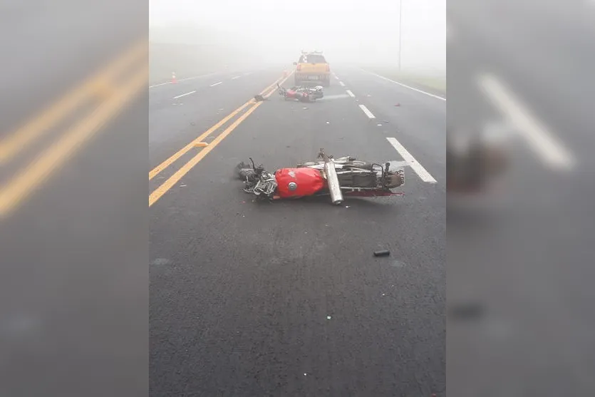 Colisão entre duas motos deixa feridos em Arapongas