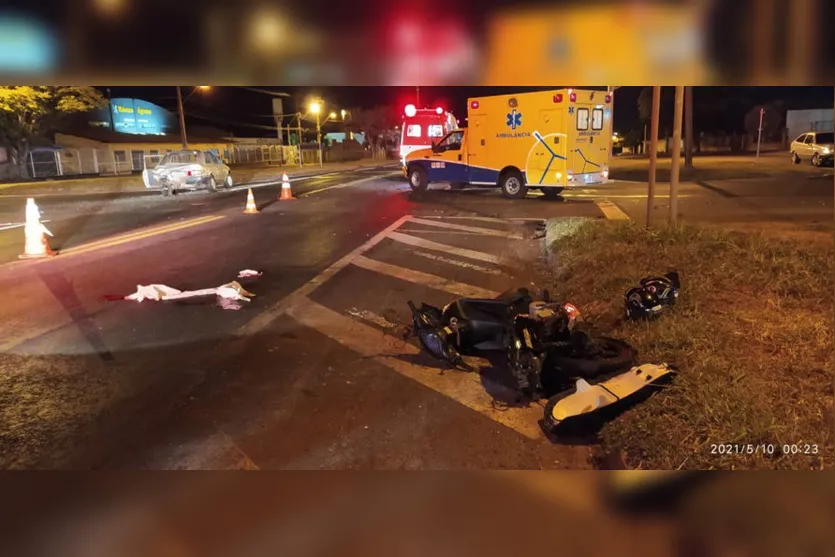 Colisão envolve três veículos na BR perto da Havan