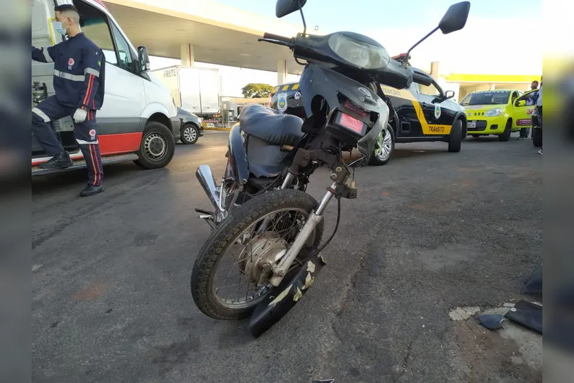 Conversão provoca acidente na Avenida Minas Gerais