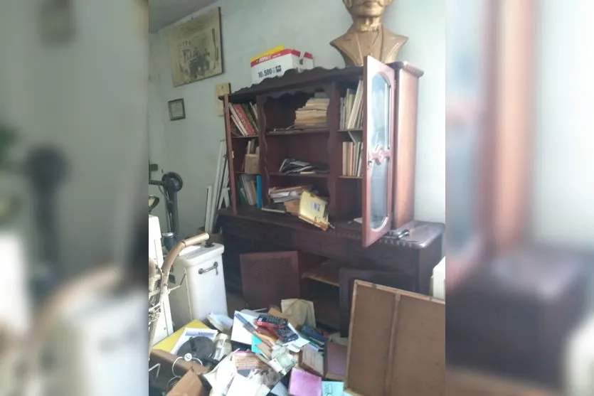 Criminosos furtam peças de museu na Unespar Apucarana