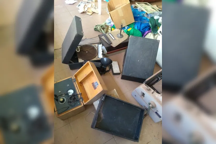 Criminosos furtam peças de museu na Unespar Apucarana