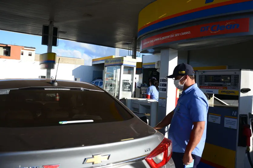 Depois da gasolina, etanol está mais caro nas bombas
