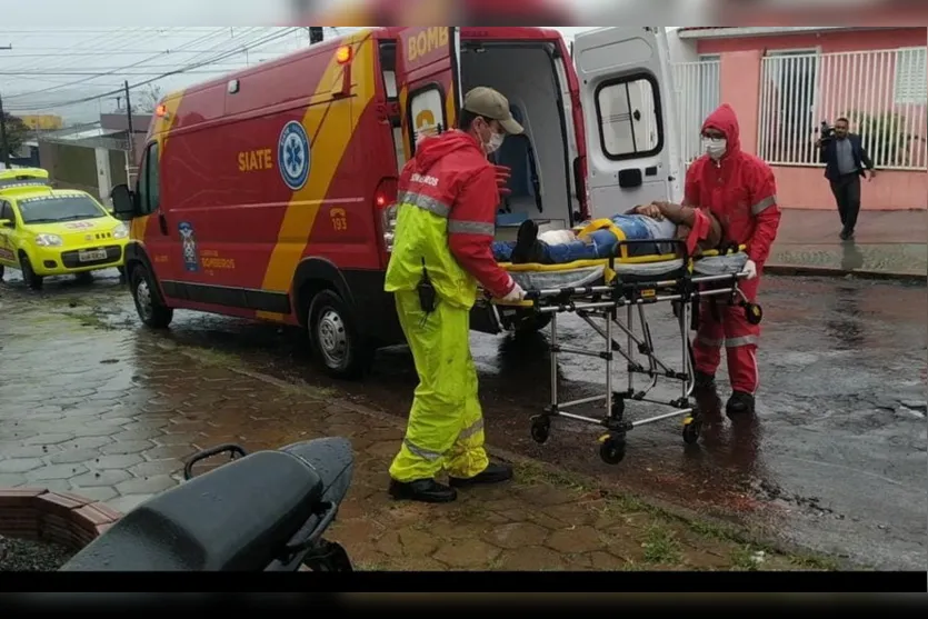Em Apucarana: Motociclista enrosca pescoço em fio solto