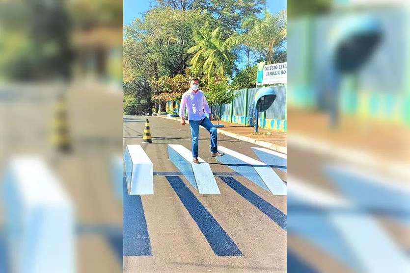 Faixa de pedestres em 3D chama atenção no Paraná