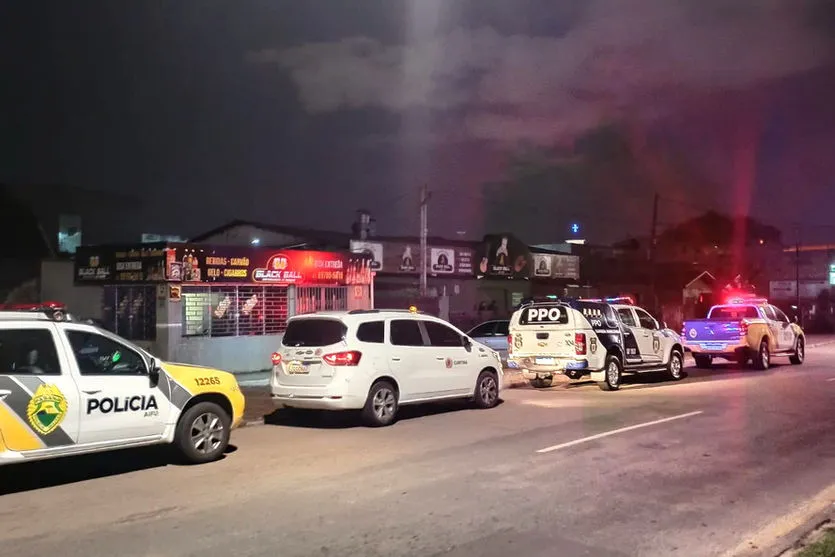 Fiscalização encerra festa com quase 100 pessoas