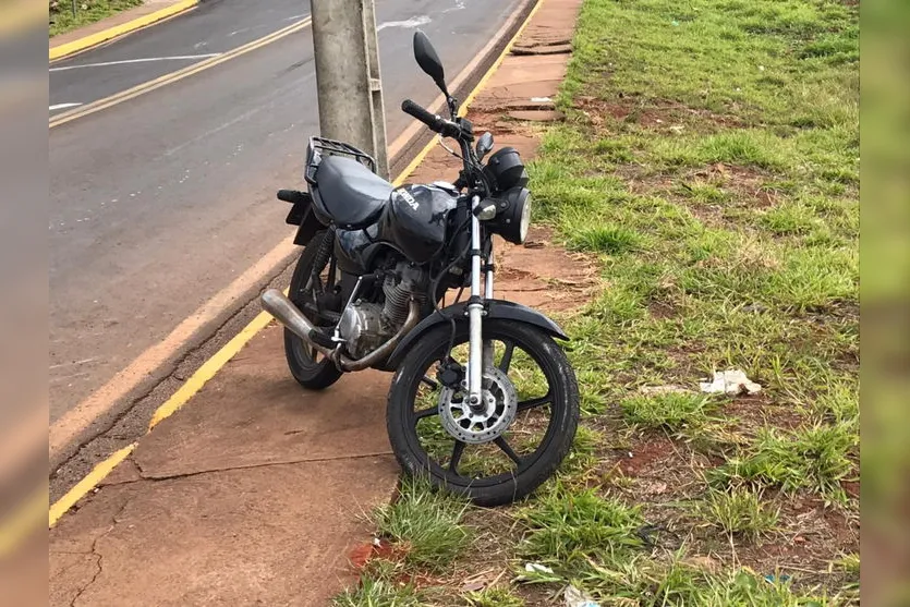 Jovem motociclista sofre mais uma queda em Apucarana