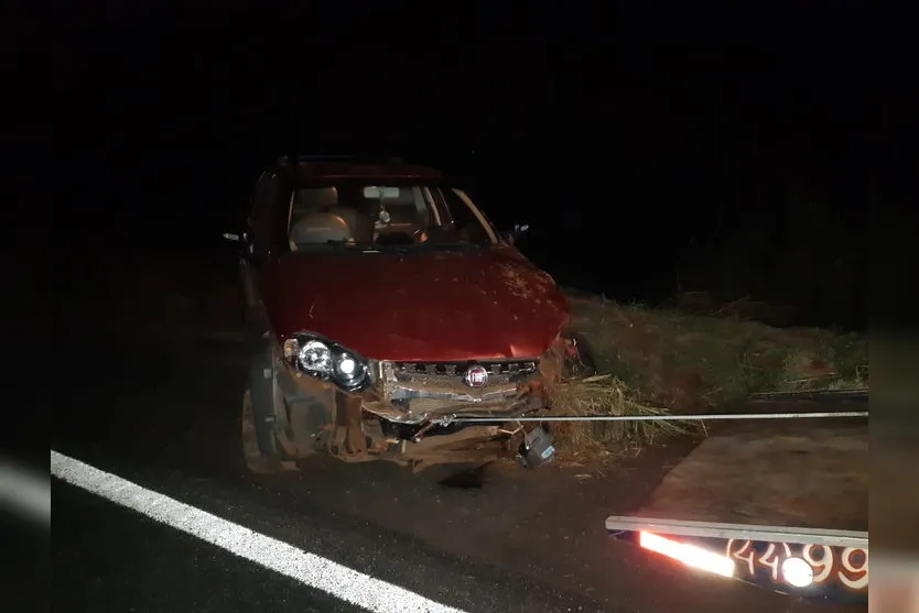 Mãe e filho ficam feridos em capotamento no Paraná