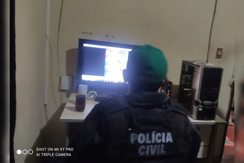 Morador de Apucarana é preso com pornografia infantil