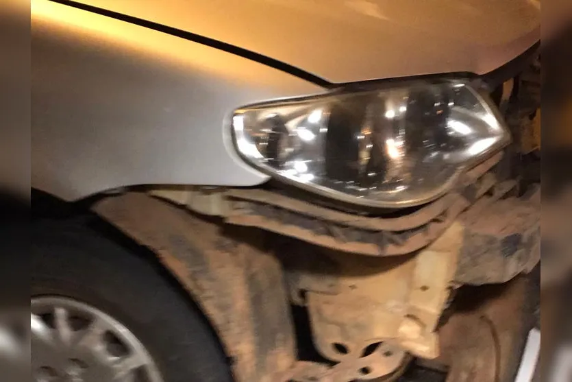 Motociclista fica ferida em acidente no centro de Apucarana