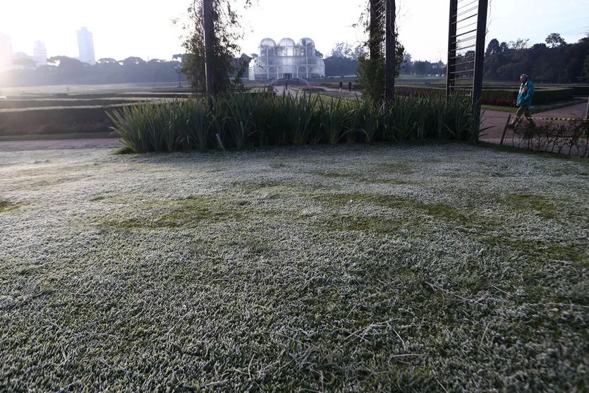 Municípios paranaenses registram temperaturas negativas