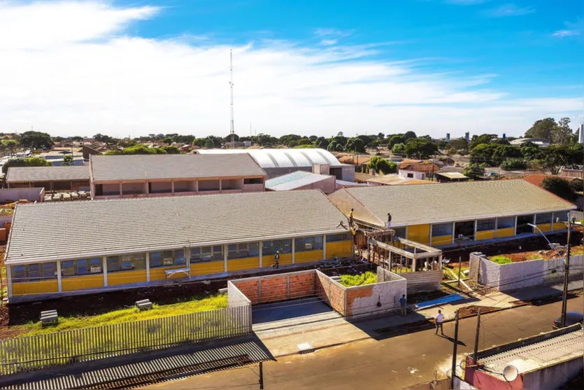 Obra em escola araponguense atinge 62% de execução