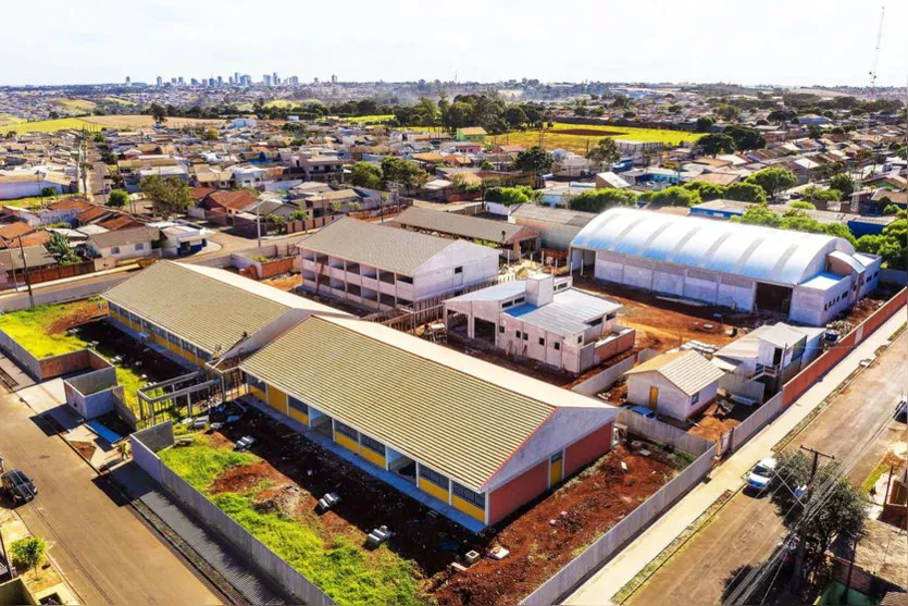 Obra em escola araponguense atinge 62% de execução