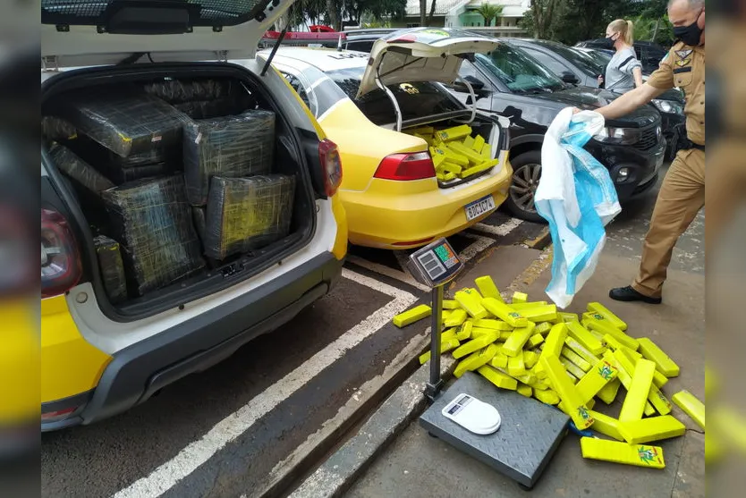 PM apreende quase meia tonelada de maconha em Apucarana