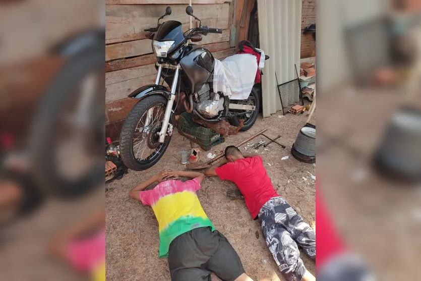 PM de Apucarana recupera moto furtada em Jandaia