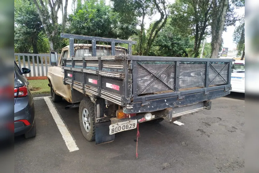 PM recupera camioneta furtada durante a madrugada; assista