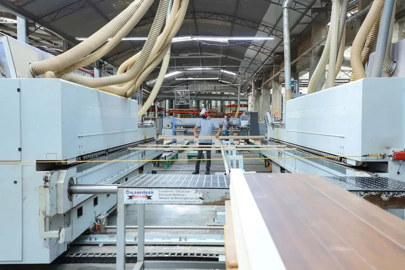 PR avança na industrialização e fica em 3º lugar do país