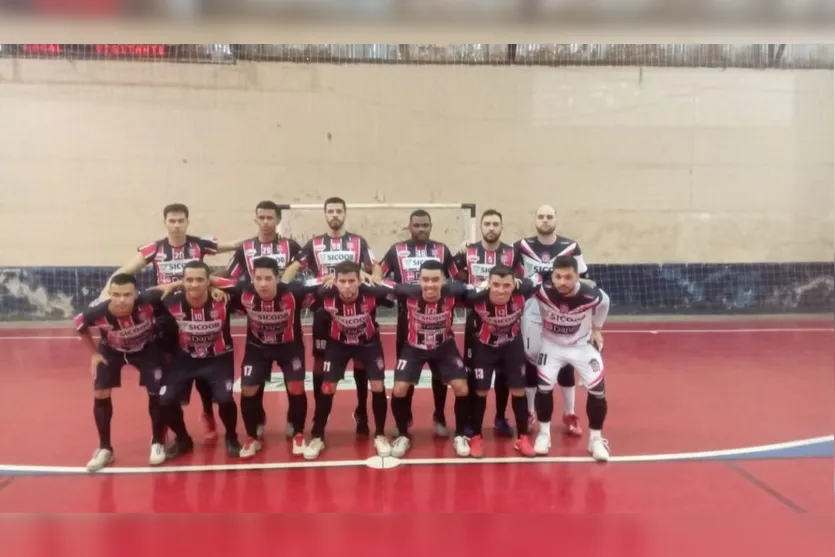 Sicoob Danês Apucarana vence e avança no Paranaense