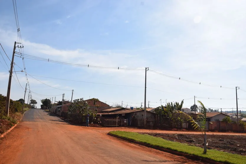 Terreno ocupado por famílias em Lunardelli é urbanizado